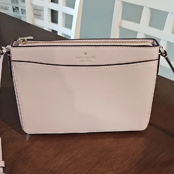 Kate Spade Pink Crossbody Bag with Sleek Design - Picture 1 of 3